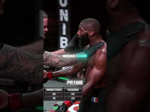 What Was Happening With This UFC Fighter's Leg??😳🦶